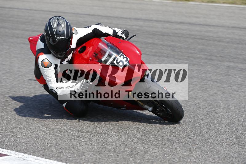 /49 26.08.2025 Cornu Master School ADR/rot-rouge/63